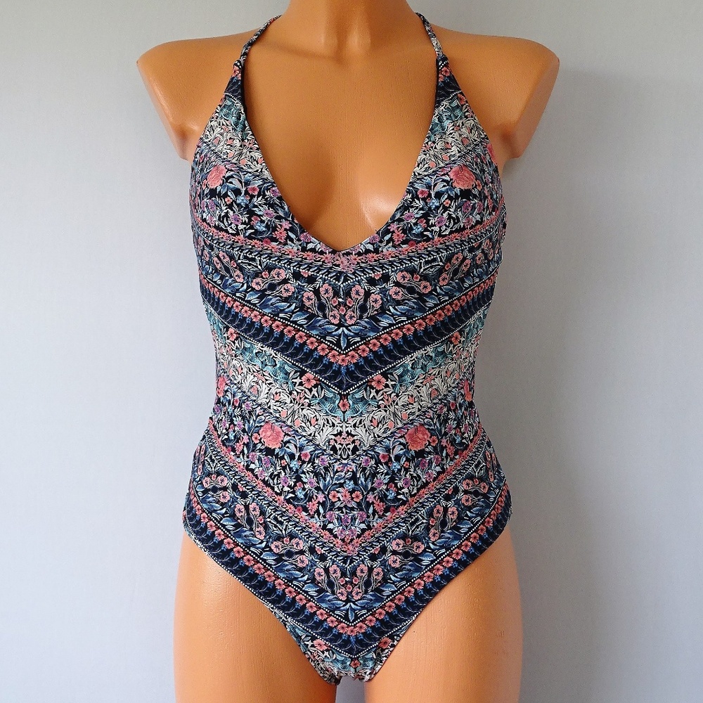 O'Neill Porter One Piece Multicolor Swimsuit NWT M